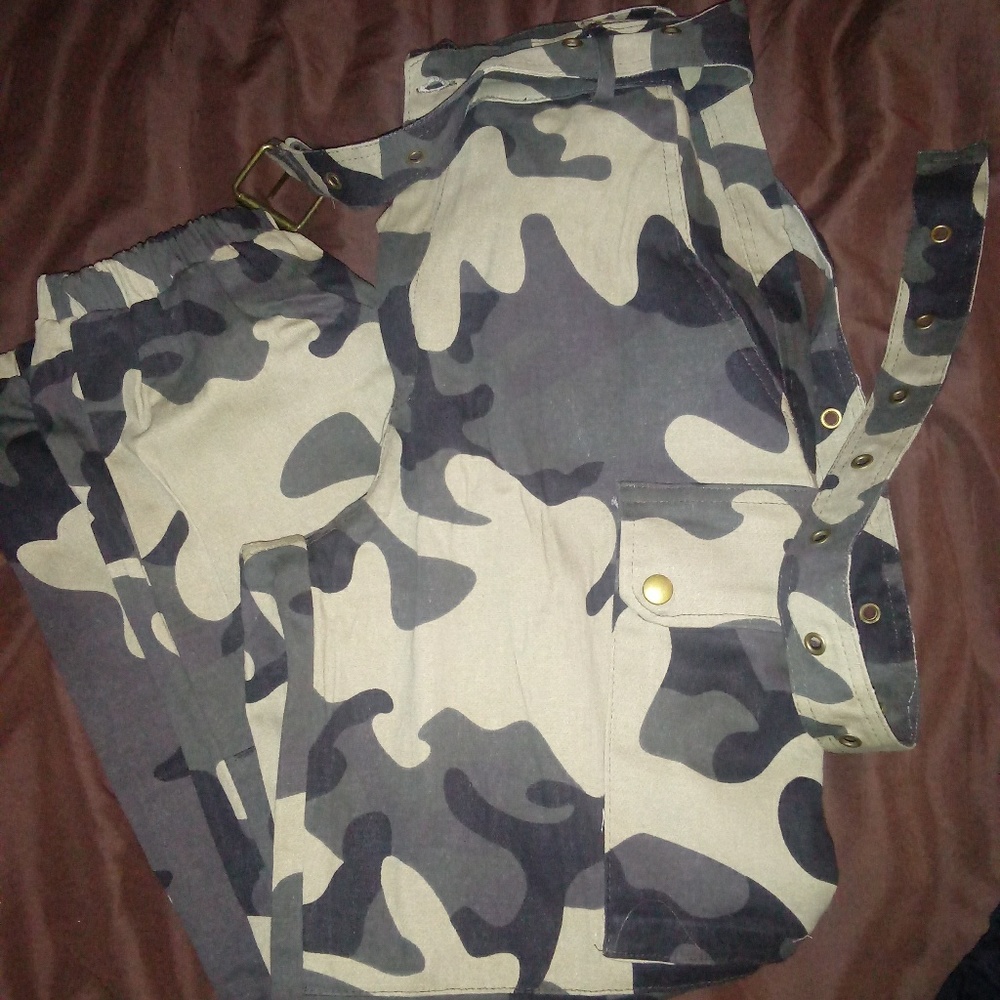 Oversized Camo Cargos